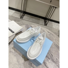 Prada Low Shoes